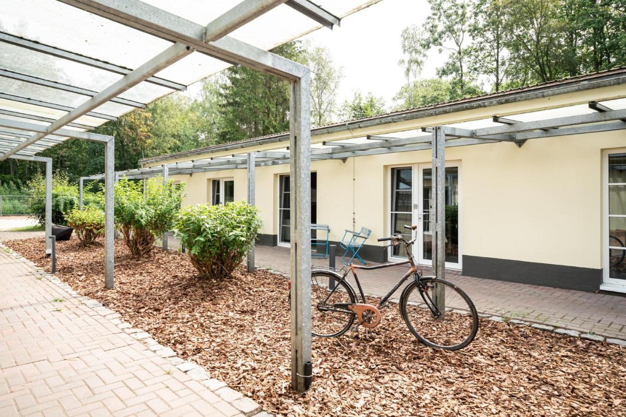 Teek Hostel Markgrafenheide Exterior foto